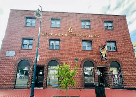 Downtown Derry NH Retail Space for Lease