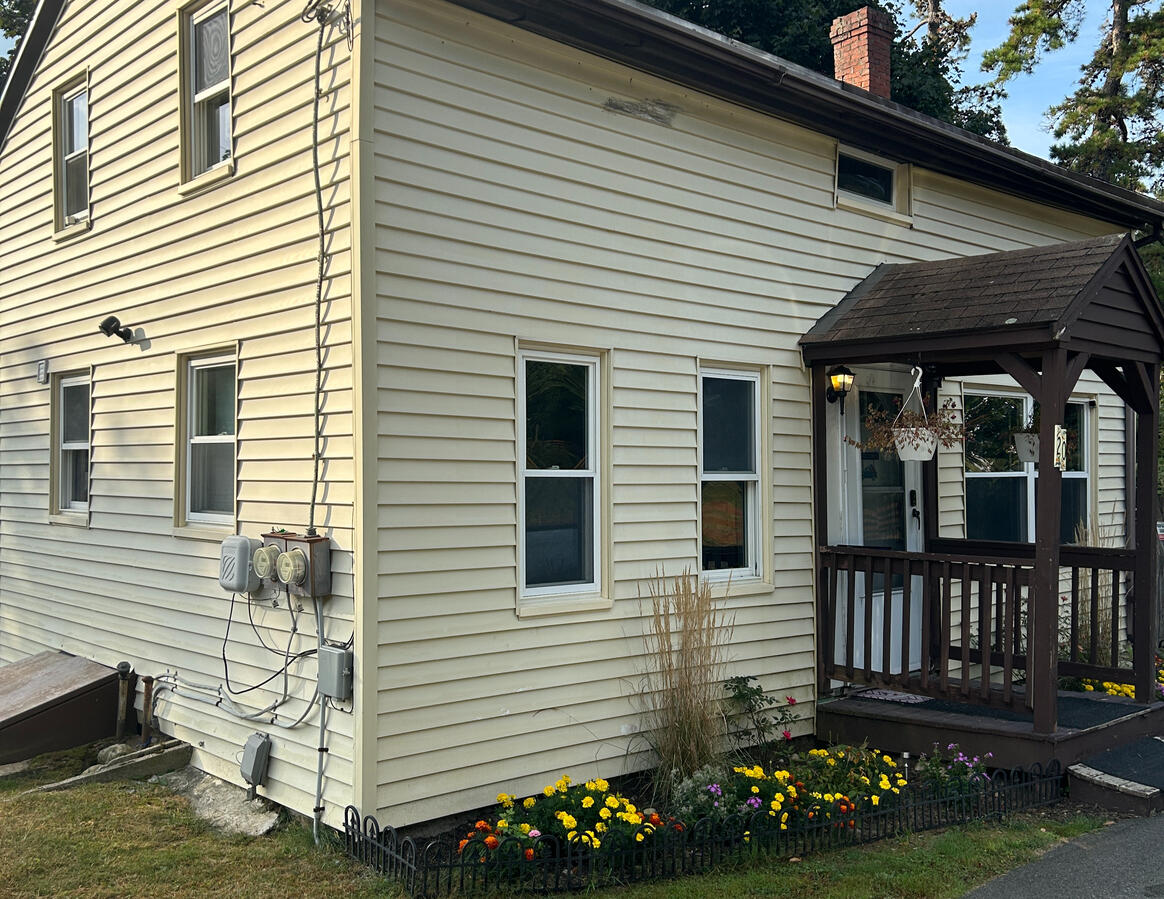 Single Family House in Derry NH LEASED!